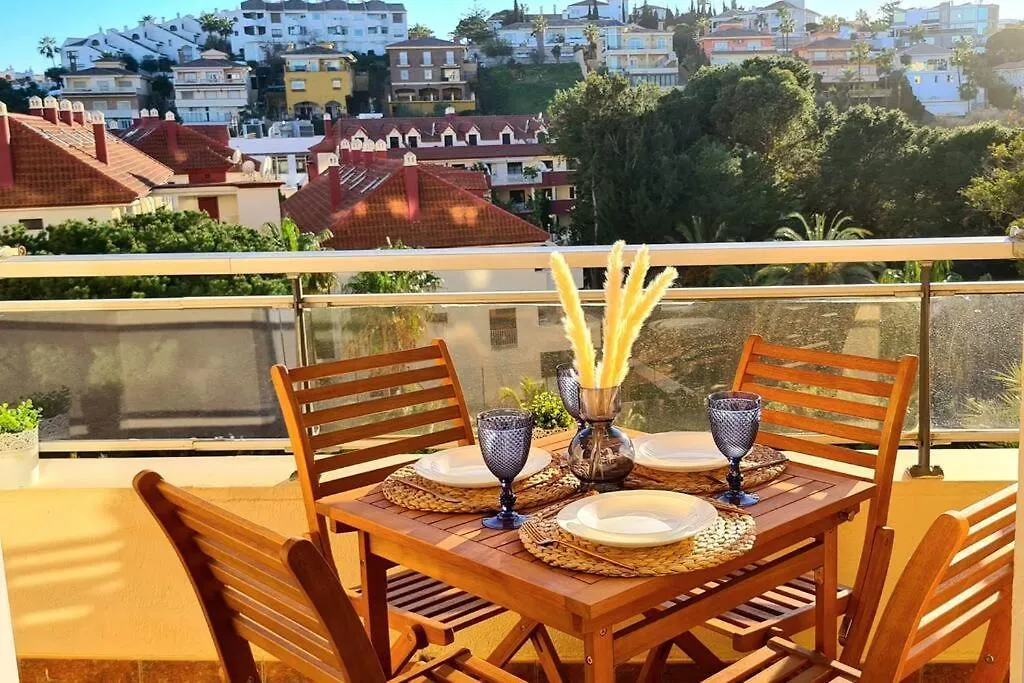 Soleado Apartamento Golf Y A 900 M De La Playa Benalmádena Spanien
